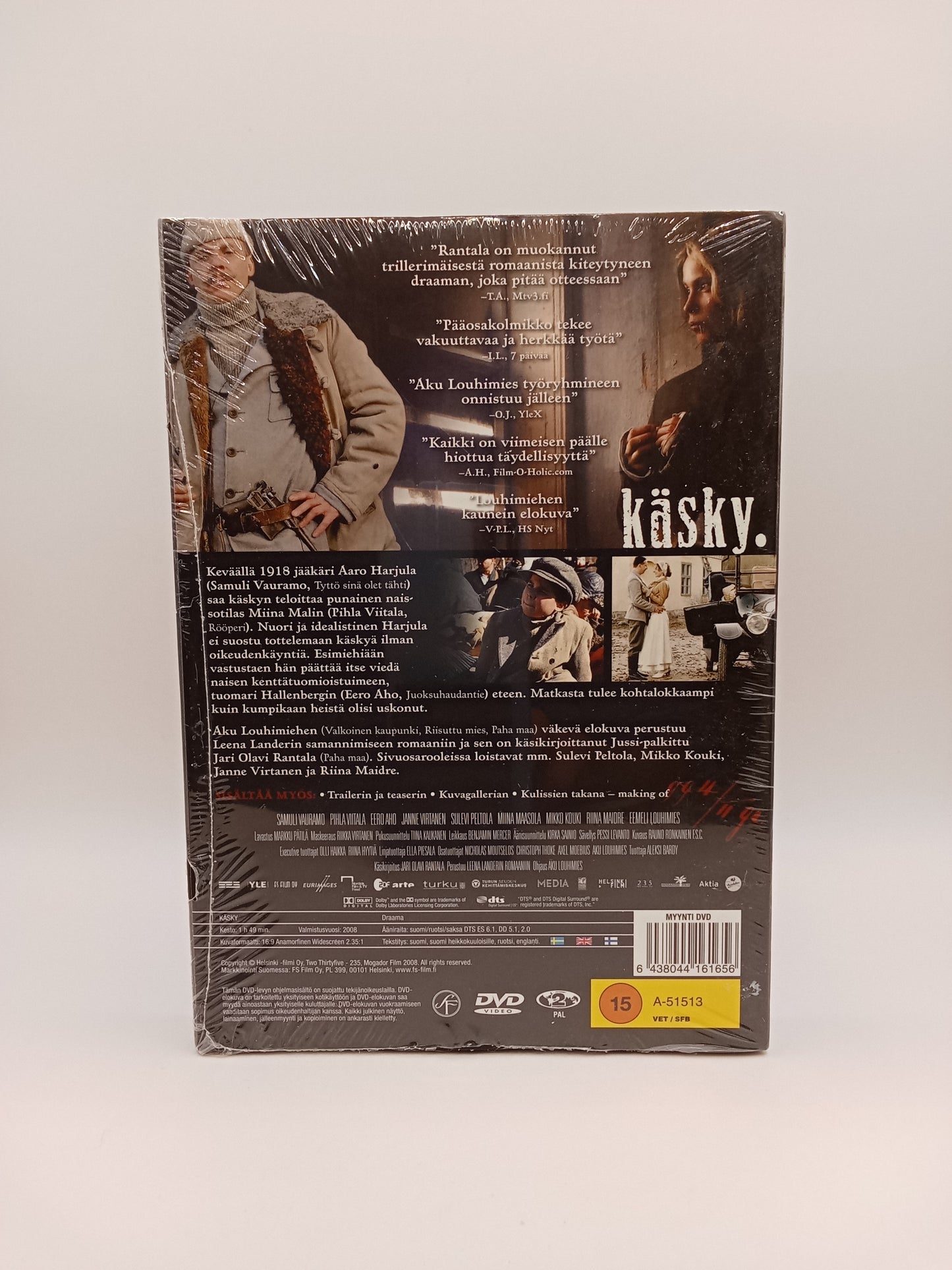 Käsky (Alkuperäisissä muoveissa)