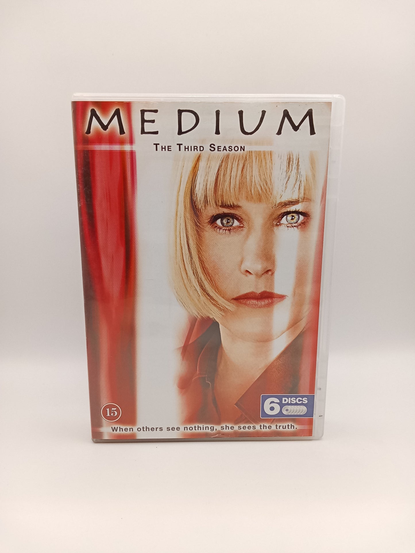 Medium - Kausi 3 (Second Hand)