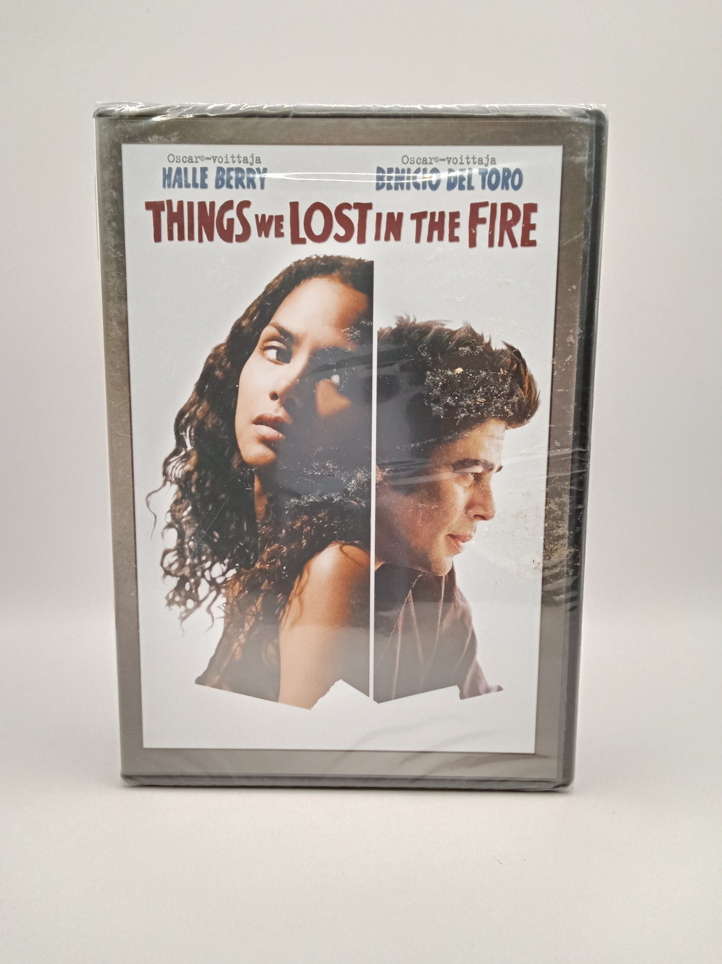 Things we Lost in the Fire (Alkuperäisissä muoveissa)