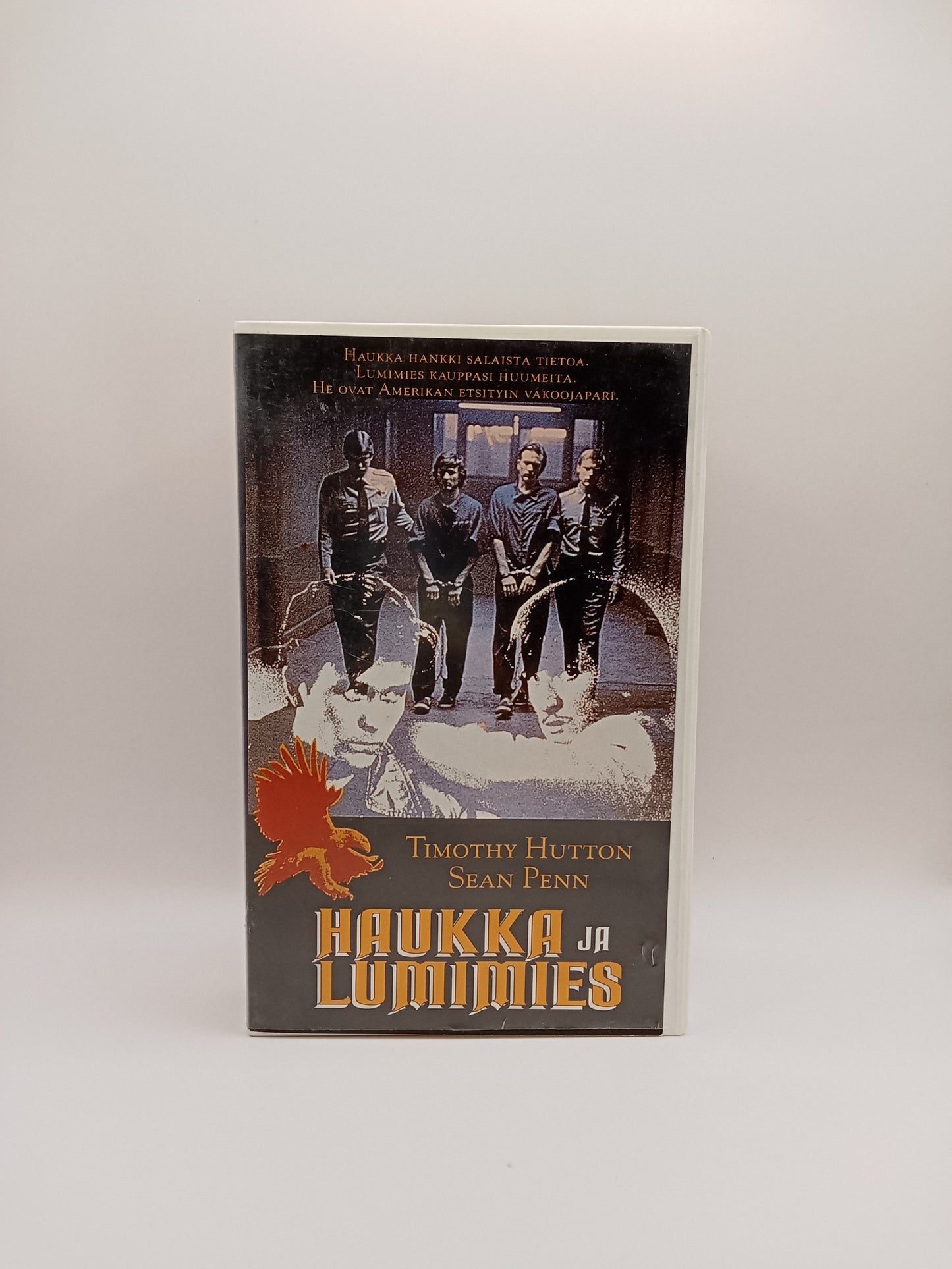 (VHS-kasetti) Haukka ja lumimies / The Falcon and the Snowman