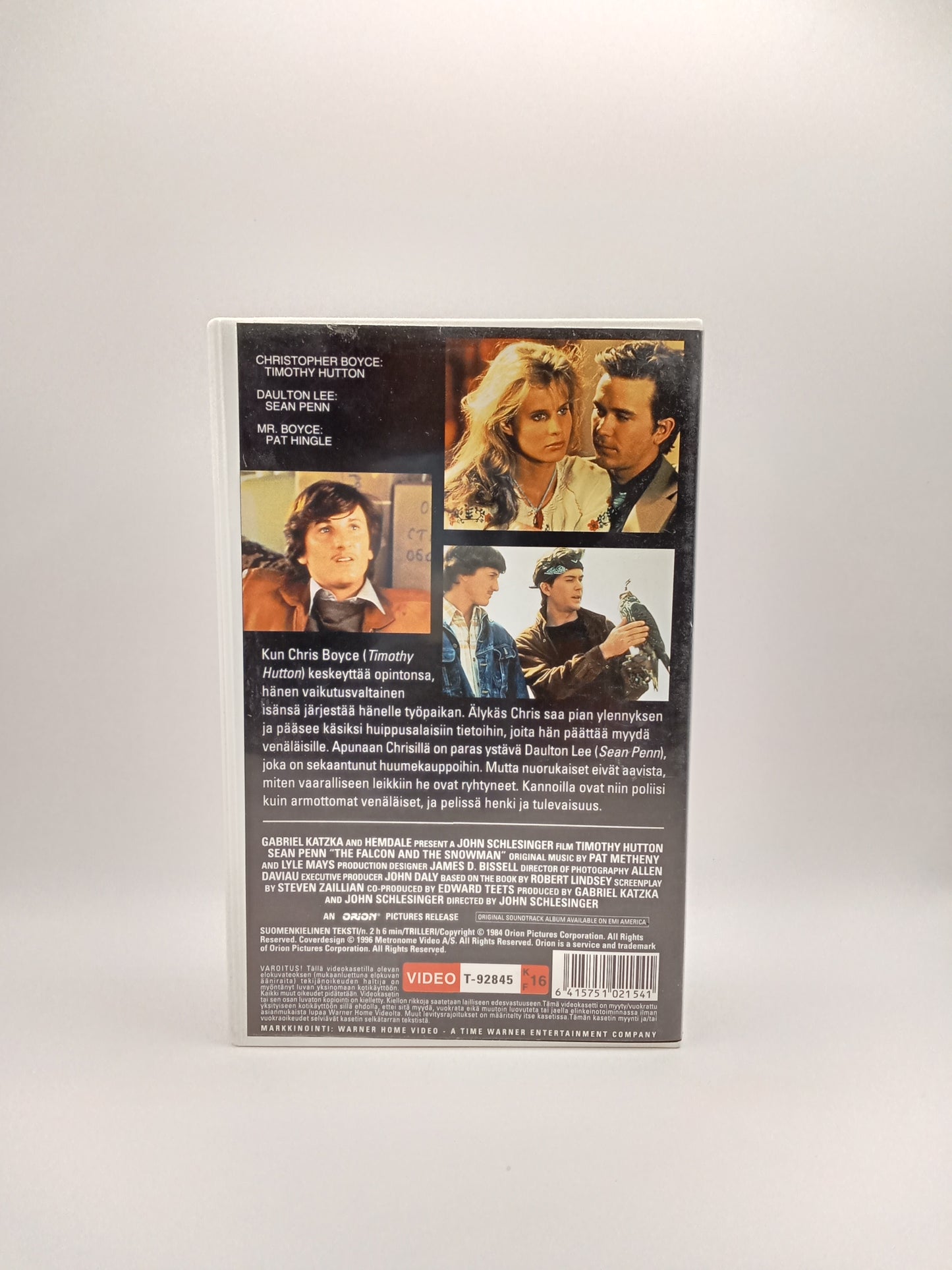 (VHS-kasetti) Haukka ja lumimies / The Falcon and the Snowman