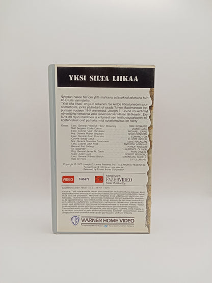 (VHS-kasetti) Yksi silta liikaa / A Bridge Too Far