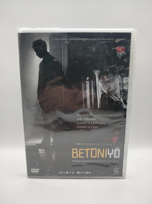 Betoniyö (Alkuperäisissä muoveissa)