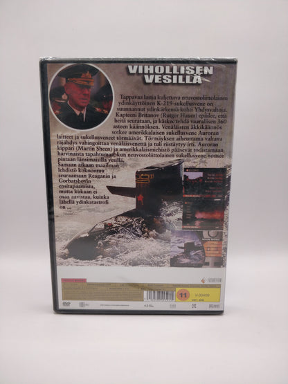 Vihollisen vesillä - Hostile Waters (Alkuperäisissä muoveissa)