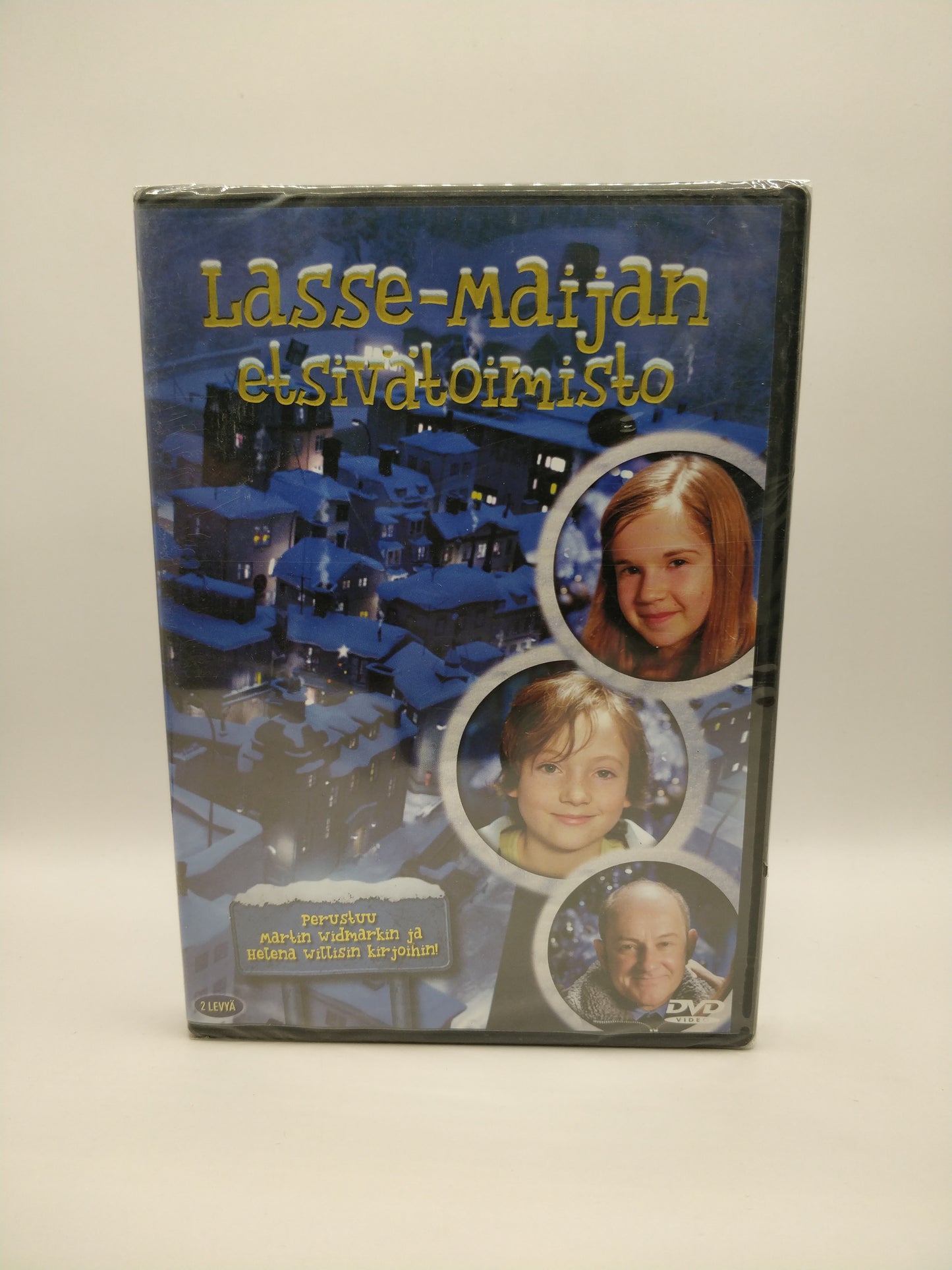 Lasse-Maijan etsivätoimisto (Alkuperäisissä muoveissa)