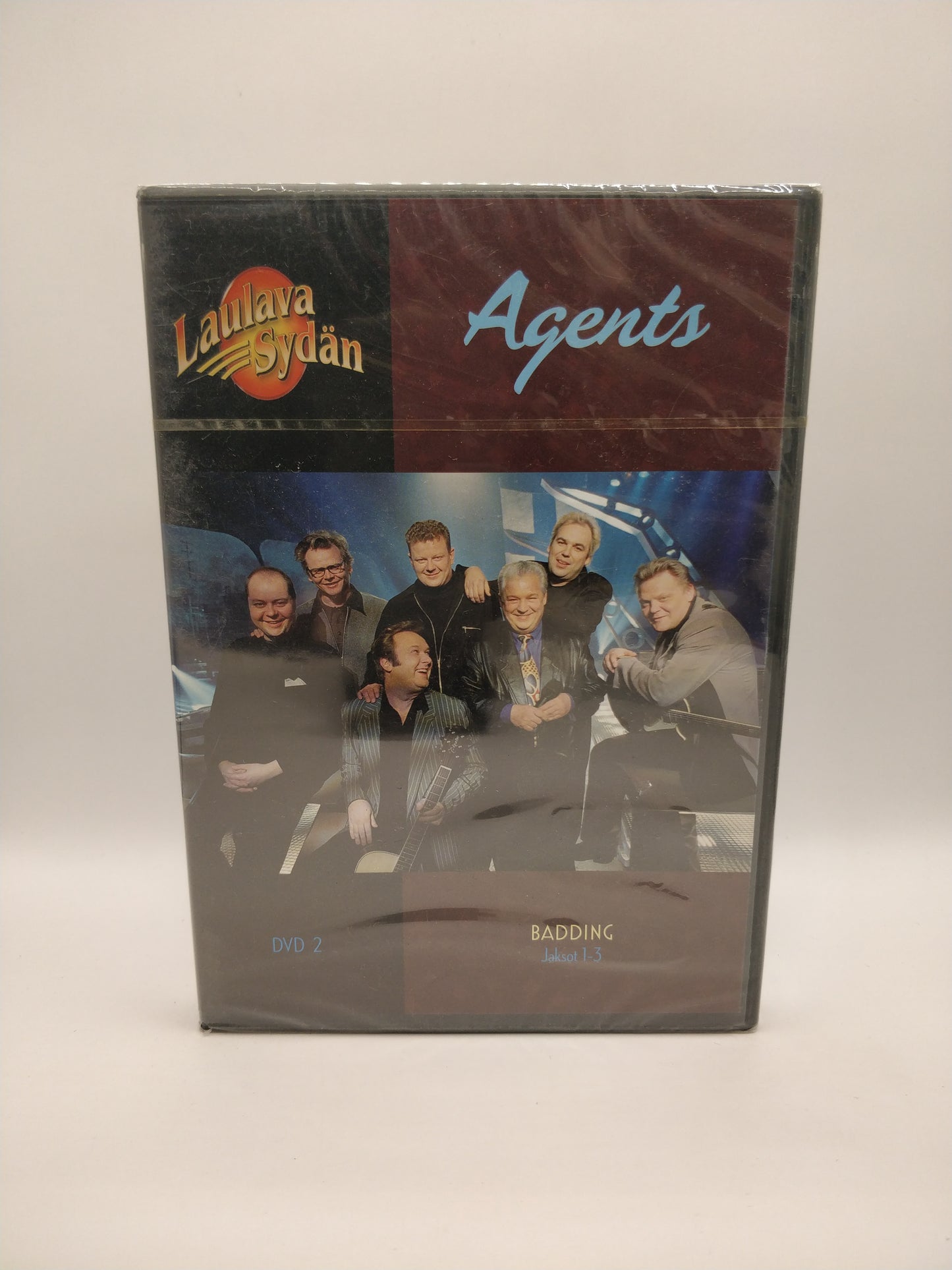 Laulava sydän – Agents: Badding – Jaksot 1–3 (Alkuperäisissä muoveissa)